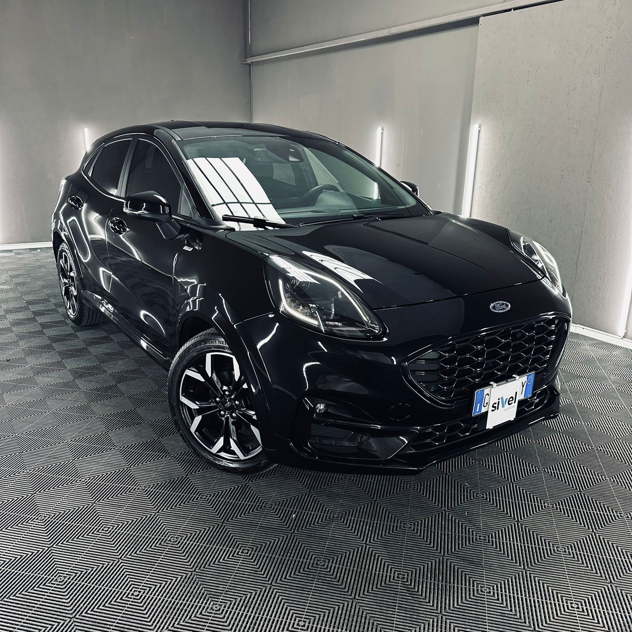 Acquista online Ford Puma